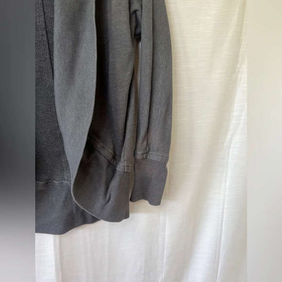 Aerie Heather Grey Sweater - Picture 4 of 7